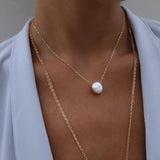 LUNA PEARL NECKLACE